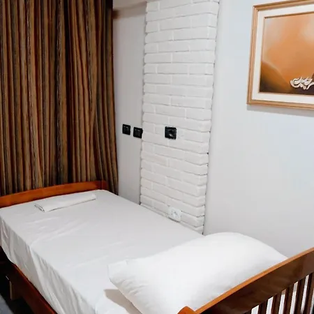 Hostel Scodrinon Shkodra