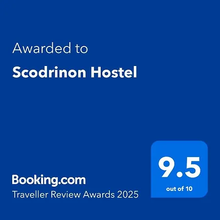 Scodrinon 旅馆 *