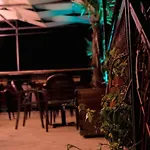 Scodrinon بيت شباب