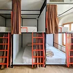 Auberge de jeunesse Scodrinon *