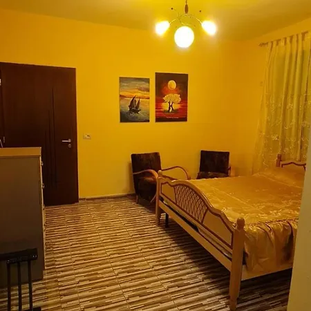 Hostel Scodrinon